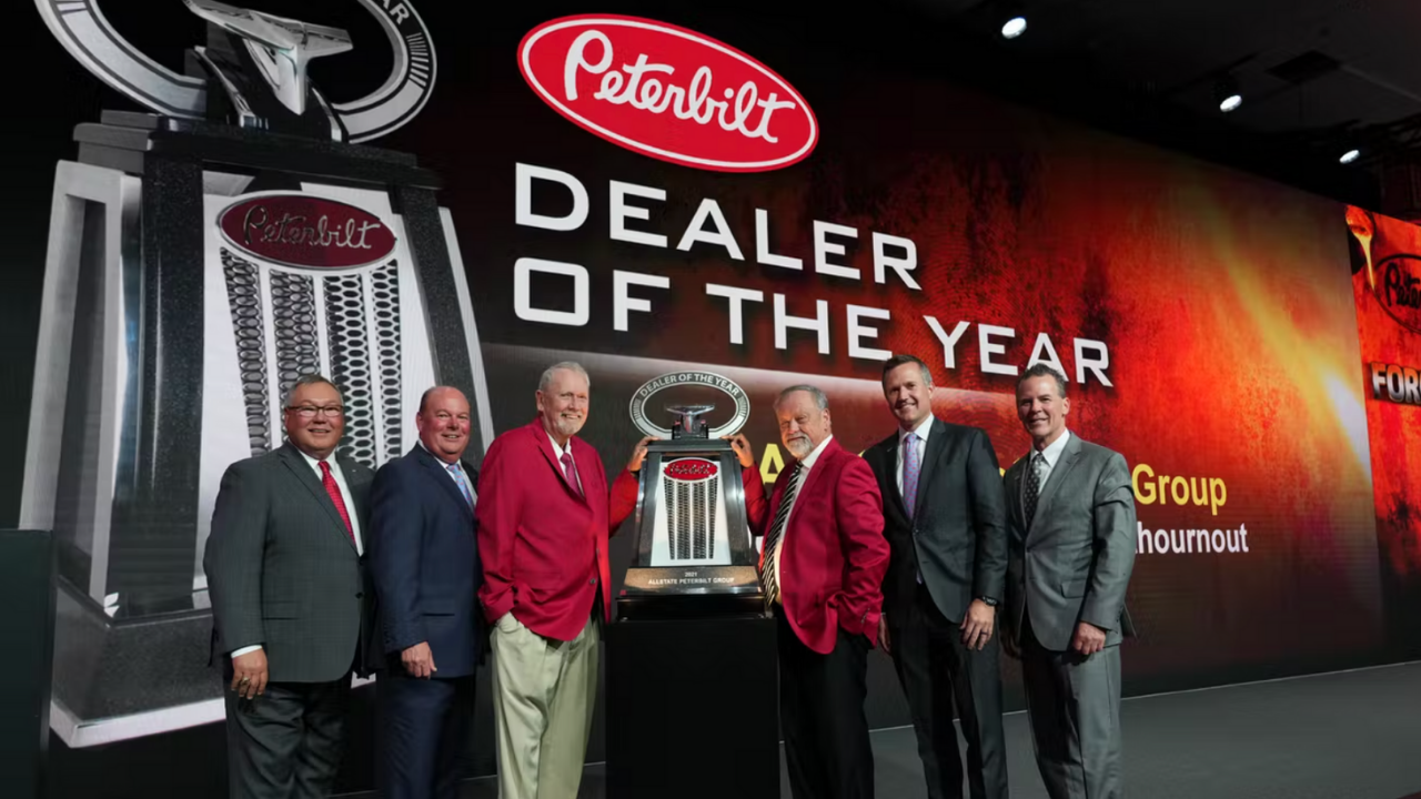 Three sales-i customers awarded by Peterbilt & Paccar Parts for 2021 performance